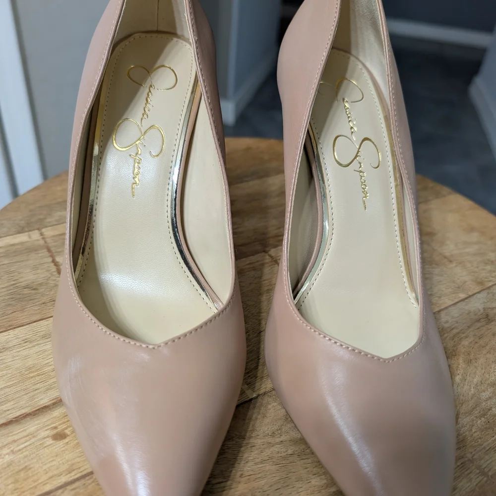 Jessica Simpson Blush Nude Pointed-Toe Stiletto Pumps - Picture 2 of 6